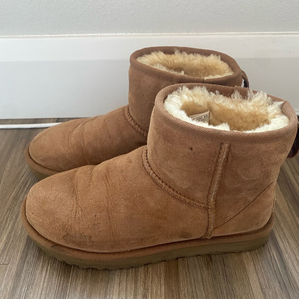 UGG Classic Mini II Boot